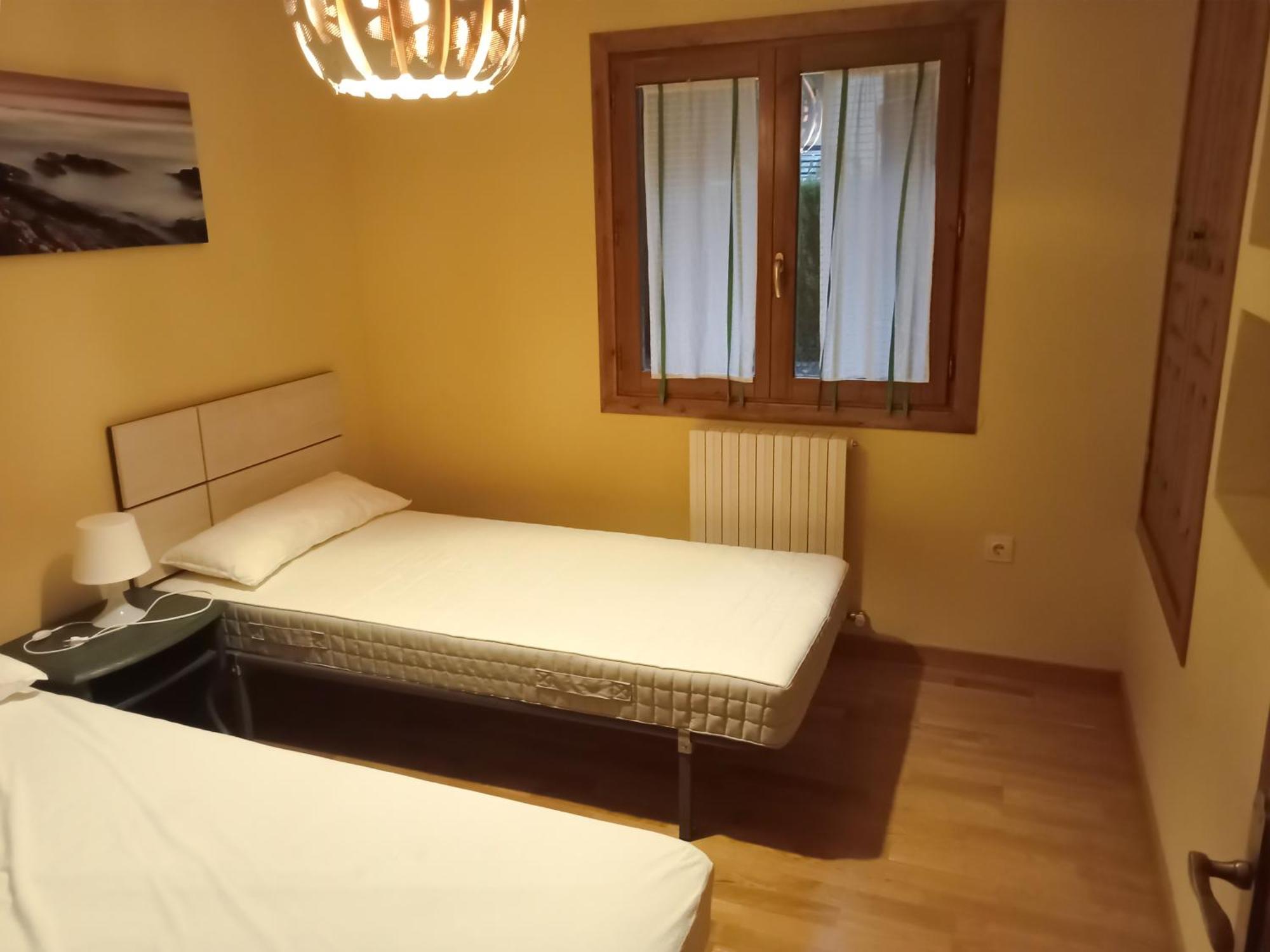Apartamentos Biescas 3000 ภายนอก รูปภาพ