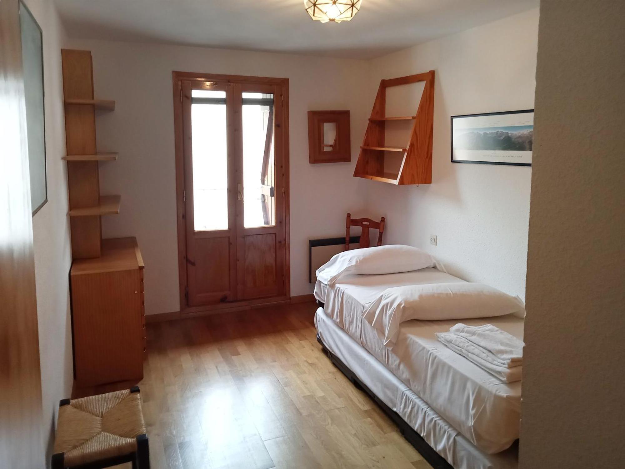 Apartamentos Biescas 3000 ภายนอก รูปภาพ